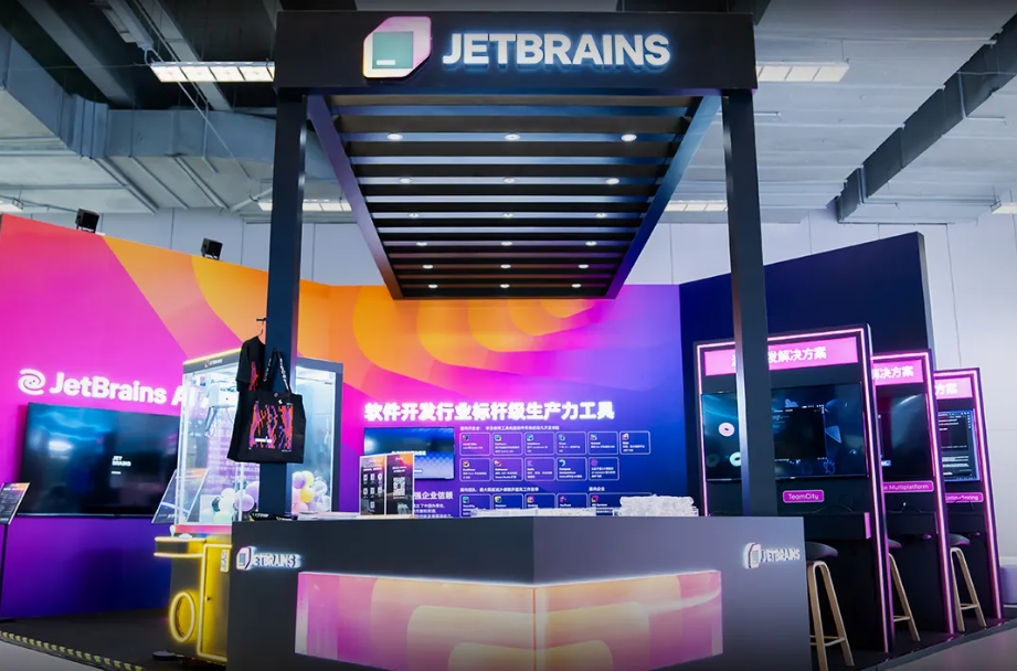 JetBrains AI Assistant 编程助手正式在国内发布，基于阿里通义大模型