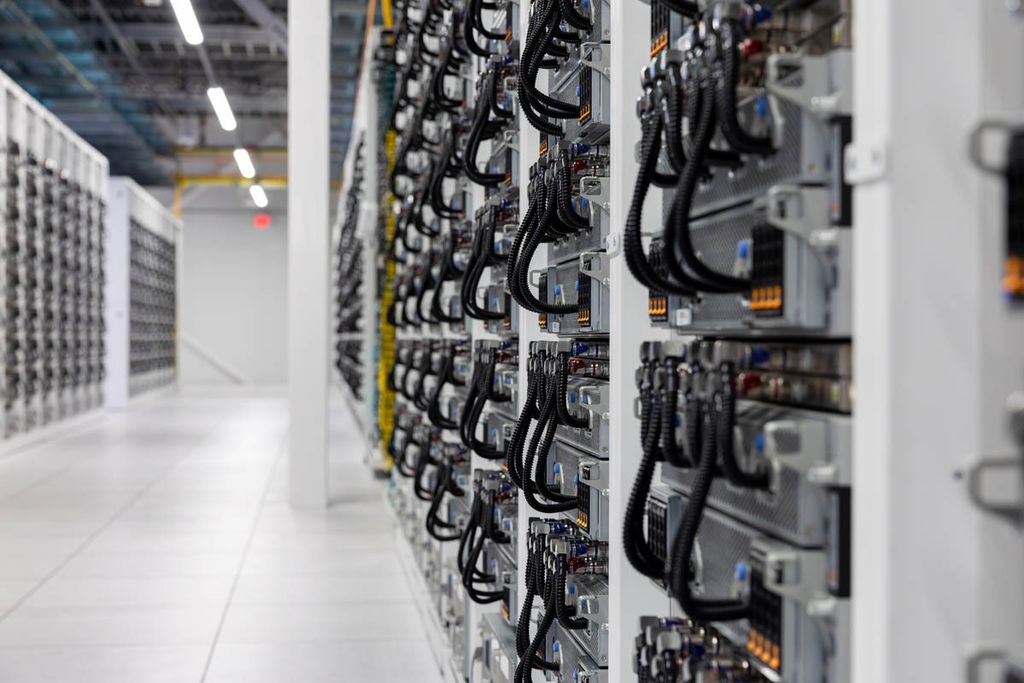 探秘全球最大 AI 集群 xAI Colossus:122 天建成,10 万张英伟达 H100 构筑马斯克 AI 愿景 探秘全球最大 AI 集群 xAI Colossus:122 天建成,10 万张英伟达 H100 构筑马斯克 AI 愿景