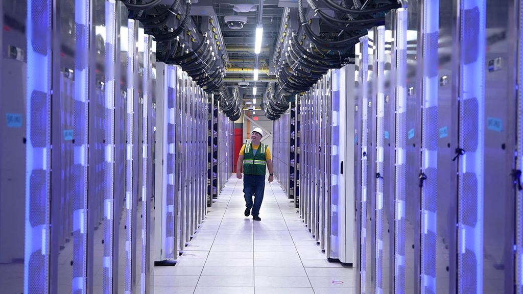 探秘全球最大 AI 集群 xAI Colossus:122 天建成,10 万张英伟达 H100 构筑马斯克 AI 愿景 探秘全球最大 AI 集群 xAI Colossus:122 天建成,10 万张英伟达 H100 构筑马斯克 AI 愿景