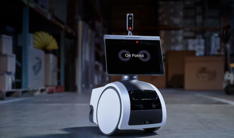 亚马逊：公司几乎没有业务部门不受 AI 影响，我们有约 75 万台机器人