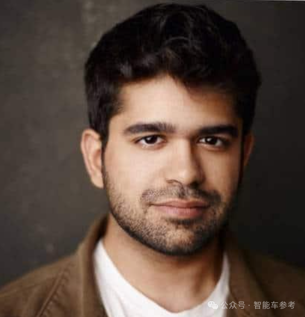 特斯拉机器人史上最大规模招聘:三年打造50万台规模,不仅送进厂还要送“上天” 特斯拉机器人史上最大规模招聘:三年打造 50 万台规模,不仅送进厂还要送“上天”