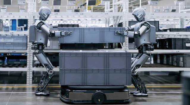 优必选签署小批量人形机器人采购合同,用于汽车工厂等 优必选签署小批量人形机器人采购合同,将用于汽车工厂等