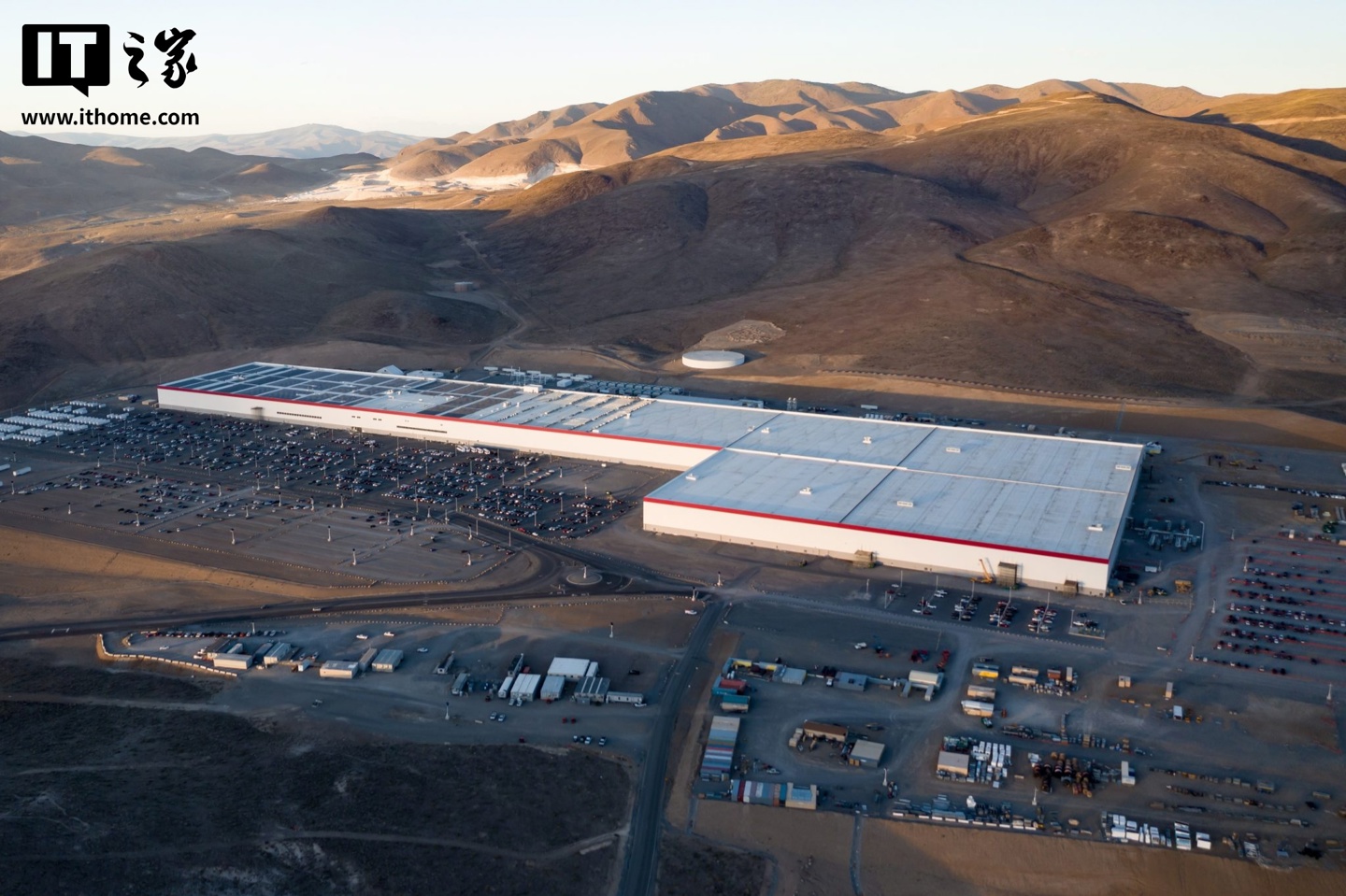 特斯拉用 AI 帮助超级工厂节能，成效显著